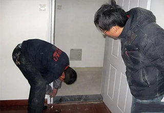 厨卫门套基层防潮工艺