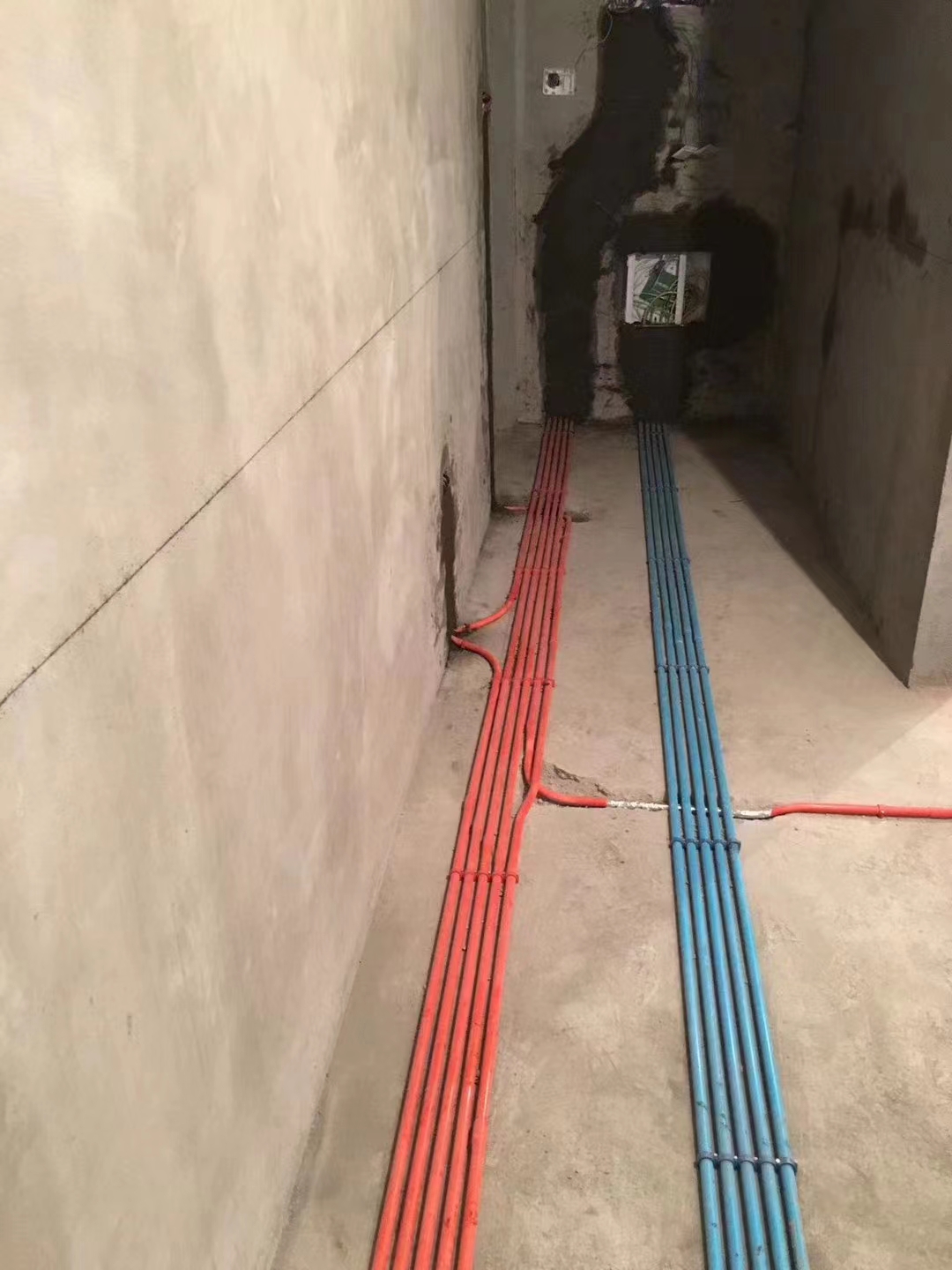 水电施工—为什么水电走线选择大弯工艺？